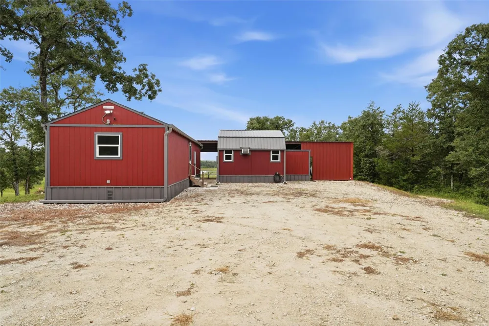 429 Lcr 787 Groesbeck, TX 76642