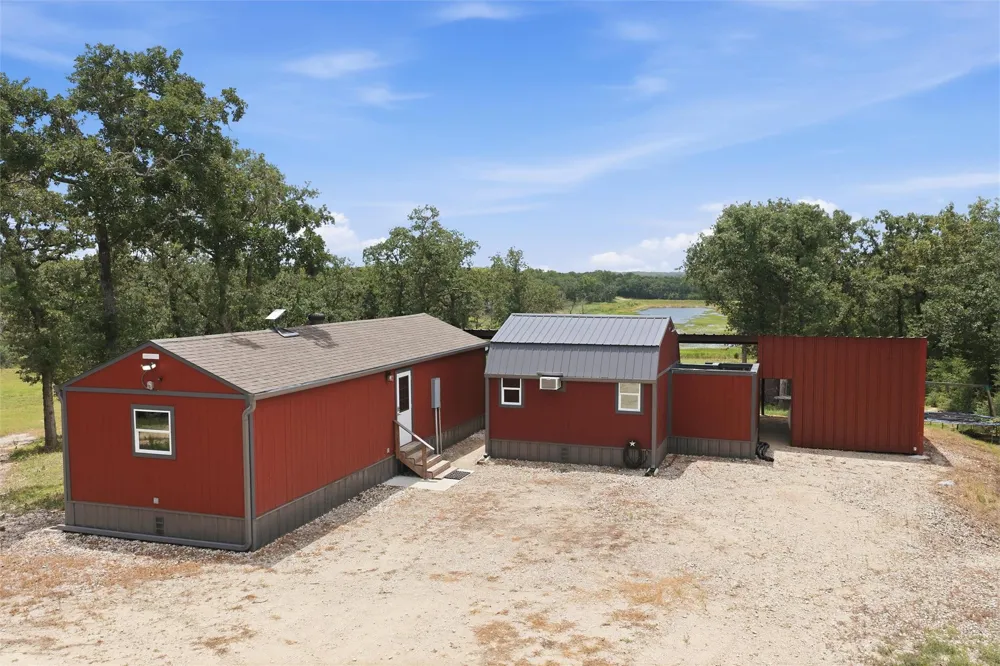 429 Lcr 787 Groesbeck, TX 76642