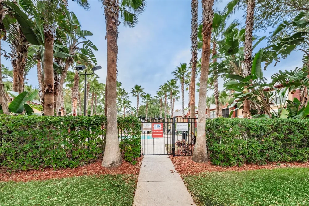 2139 CHIANTI PLACE #152 Palm Harbor, FL 34683