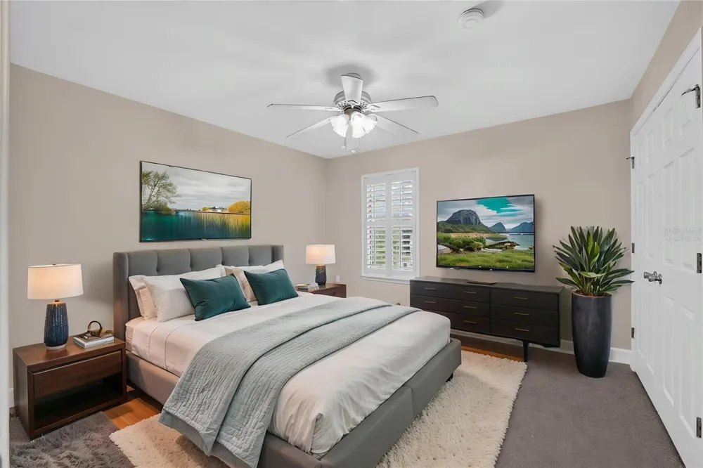 2927 SW 35TH PLACE #115 Gainesville, FL 32608
