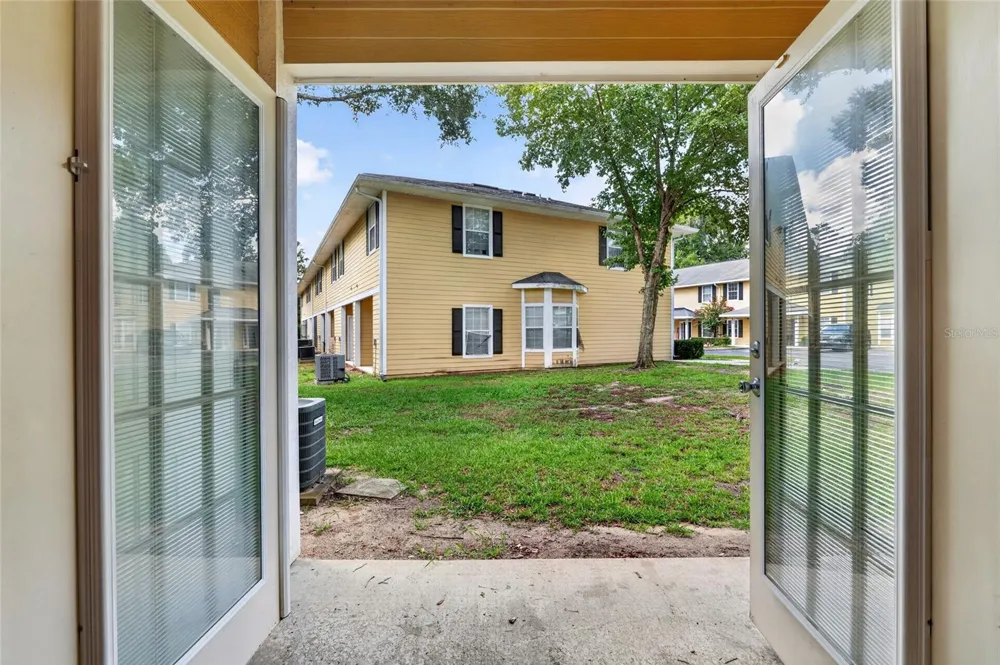 2927 SW 35TH PLACE #115 Gainesville, FL 32608