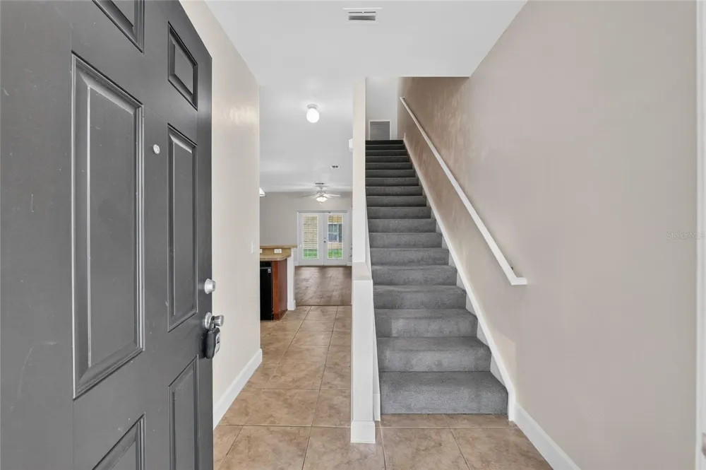 2927 SW 35TH PLACE #115 Gainesville, FL 32608