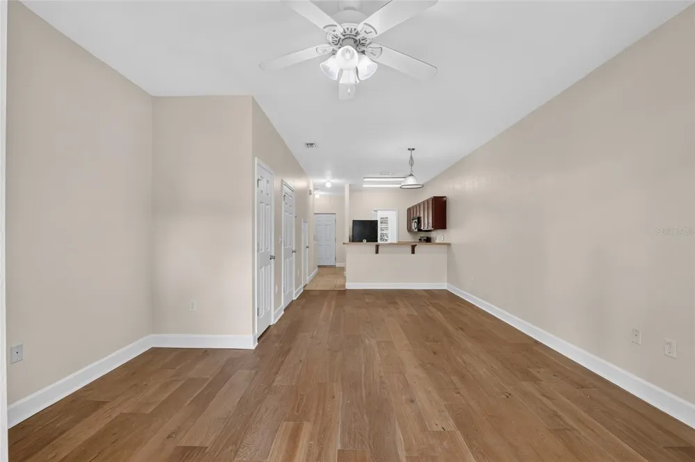 2927 SW 35TH PLACE #115 Gainesville, FL 32608