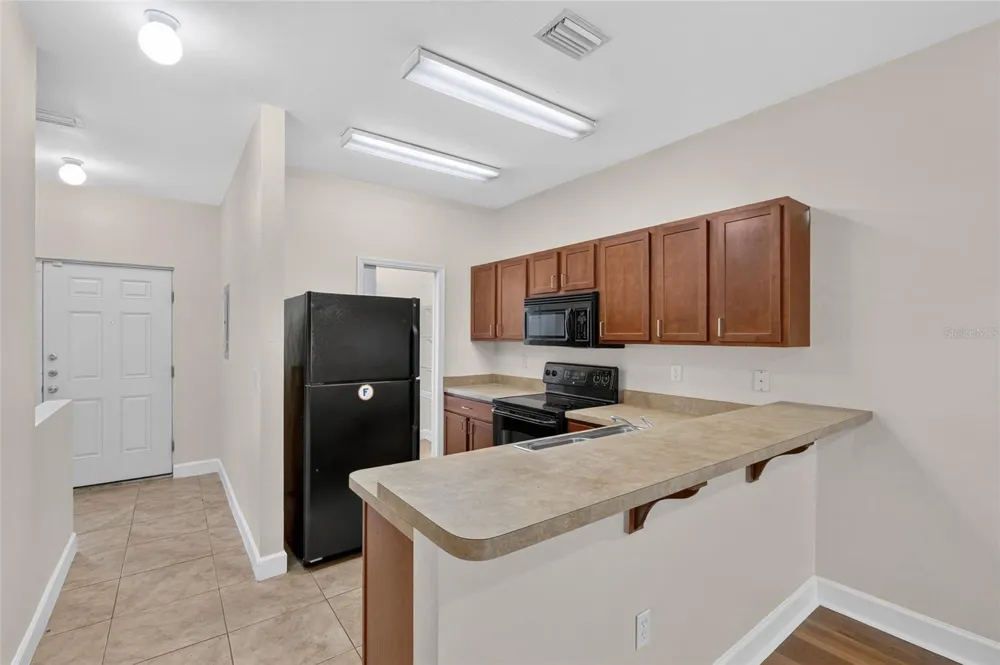 2927 SW 35TH PLACE #115 Gainesville, FL 32608