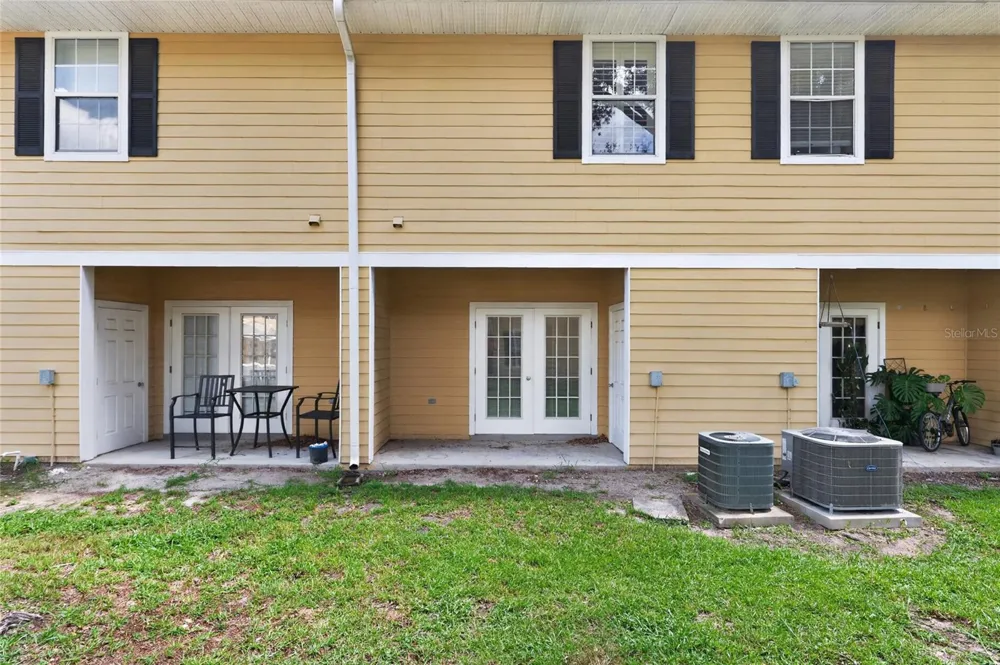 2927 SW 35TH PLACE #115 Gainesville, FL 32608