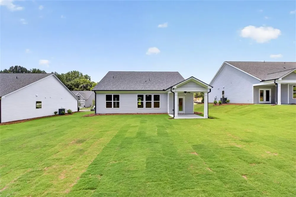 2020 Oconee Bluff Drive Athens, GA 30601