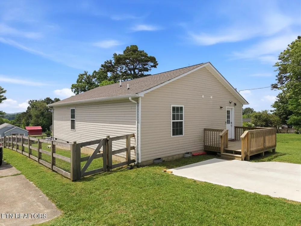 2721 Carson Ave Knoxville, TN 37917