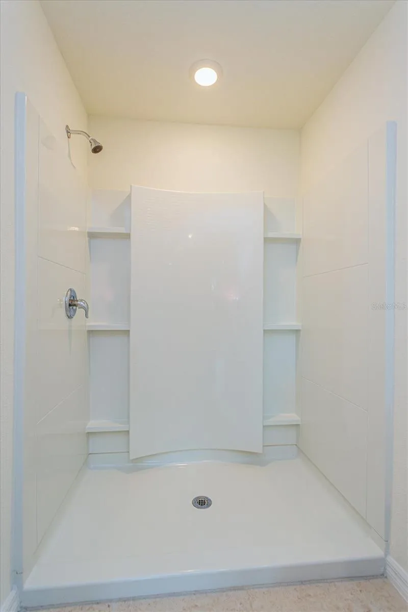 352 TOWNS CIRCLE Haines City, FL 33844