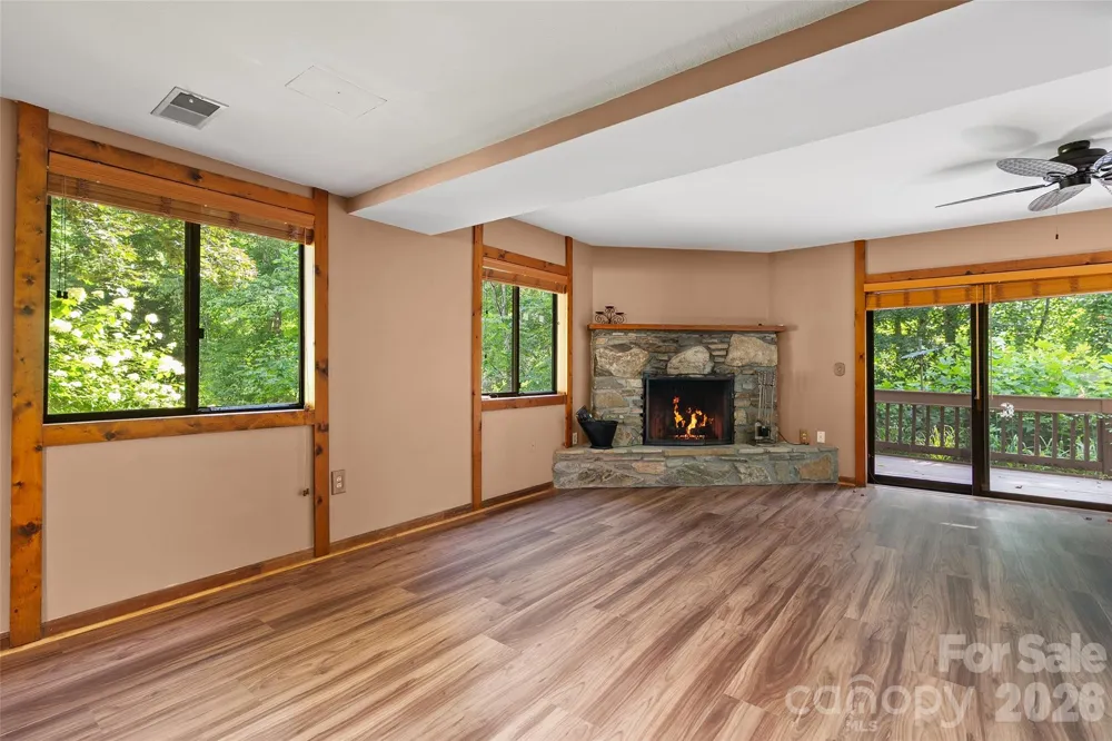 37 George Circle Maggie Valley, NC 28751