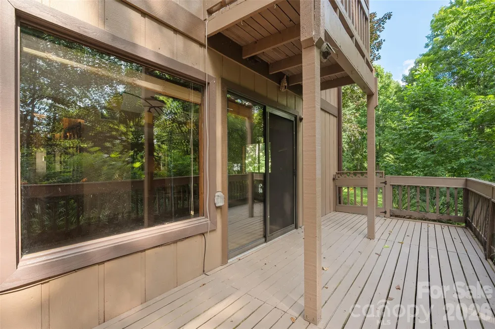 37 George Circle Maggie Valley, NC 28751
