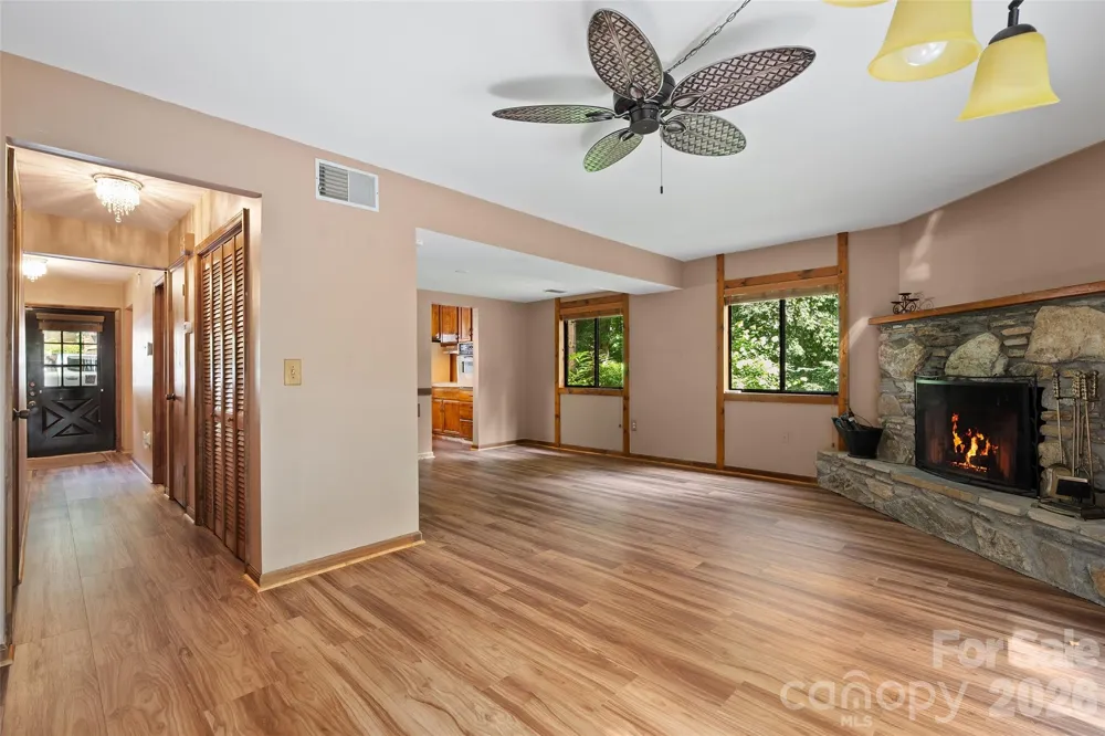 37 George Circle Maggie Valley, NC 28751