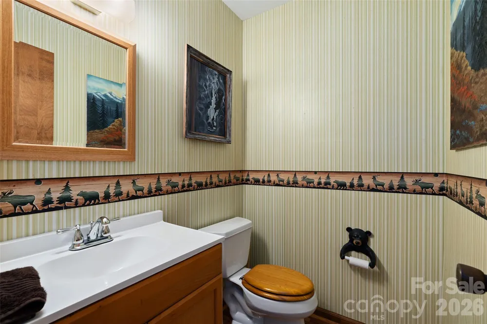 37 George Circle Maggie Valley, NC 28751