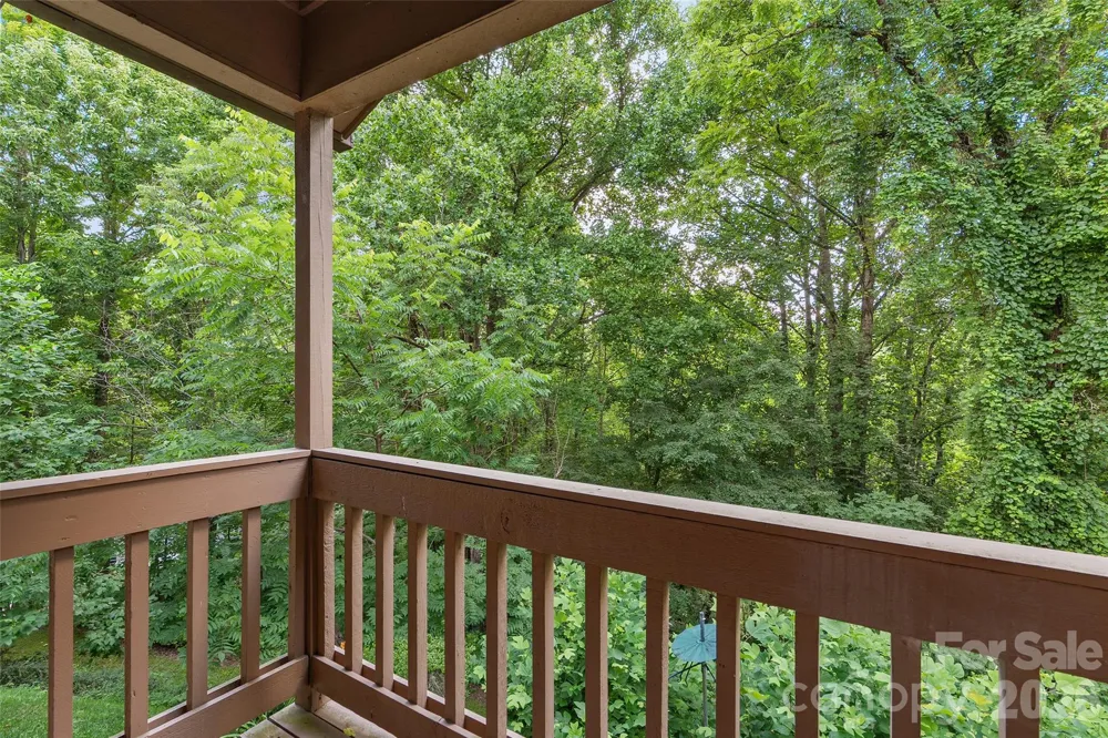 37 George Circle Maggie Valley, NC 28751