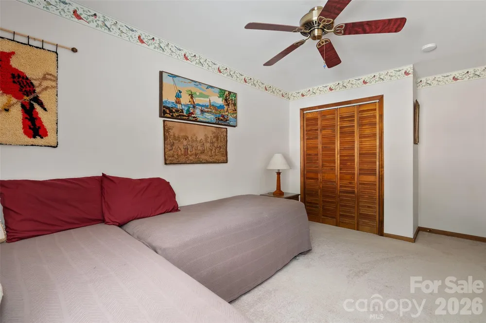 37 George Circle Maggie Valley, NC 28751