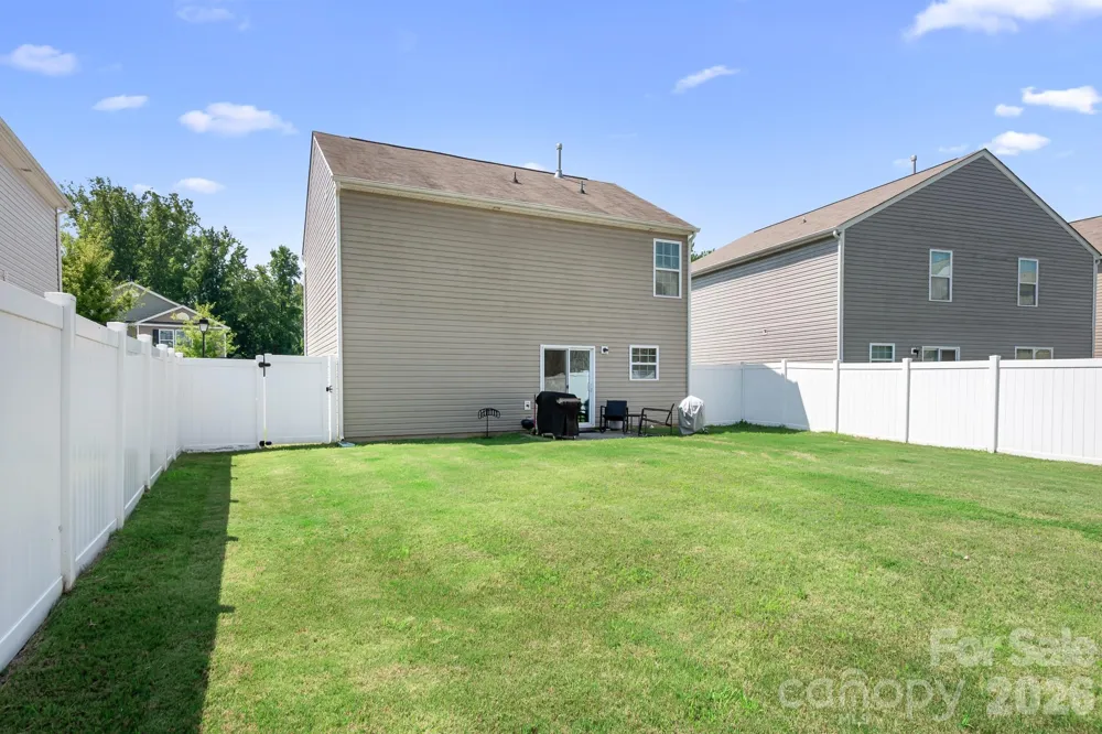 1554 Lilly Springs Place Dallas, NC 28034