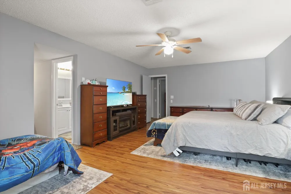737-B Prospect Road Monroe, NJ 08831