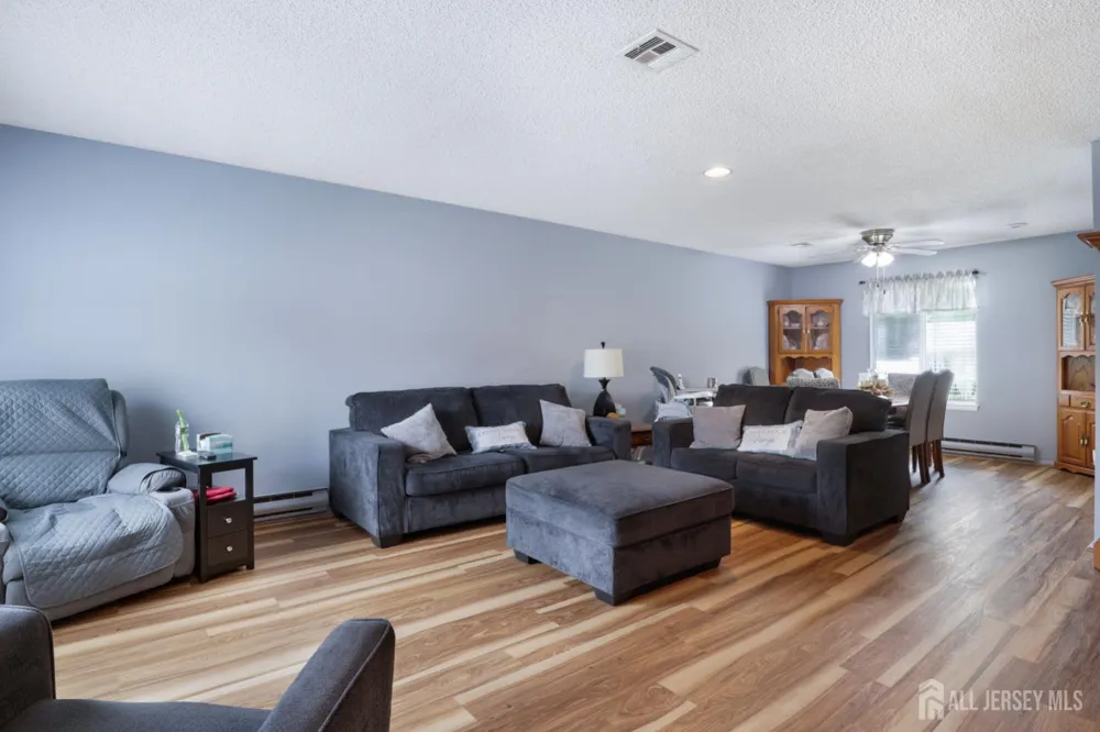 737-B Prospect Road Monroe, NJ 08831