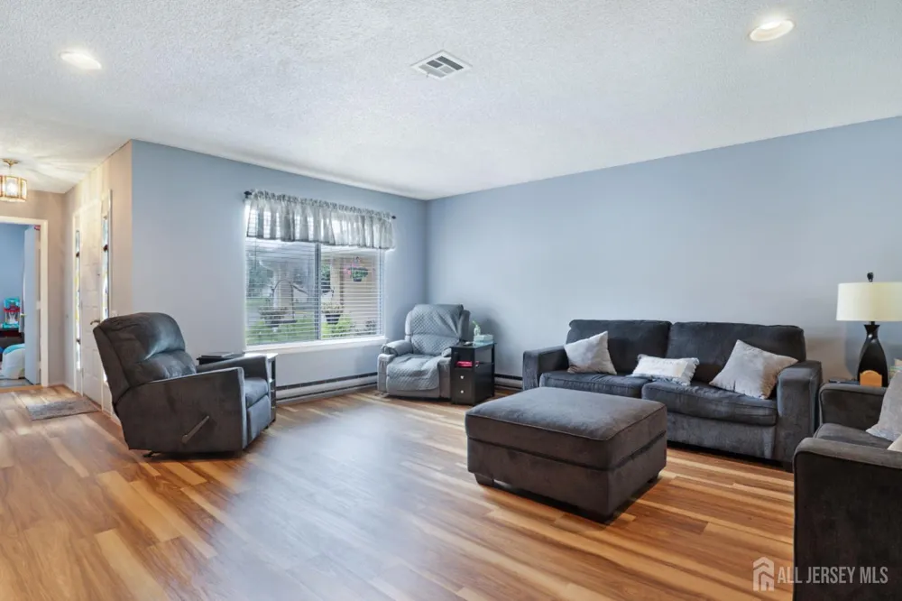 737-B Prospect Road Monroe, NJ 08831