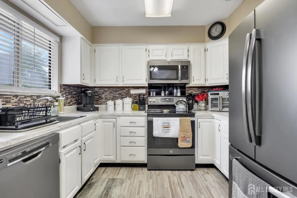 737-B Prospect Road Monroe, NJ 08831