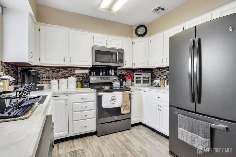 737-B Prospect Road Monroe, NJ 08831