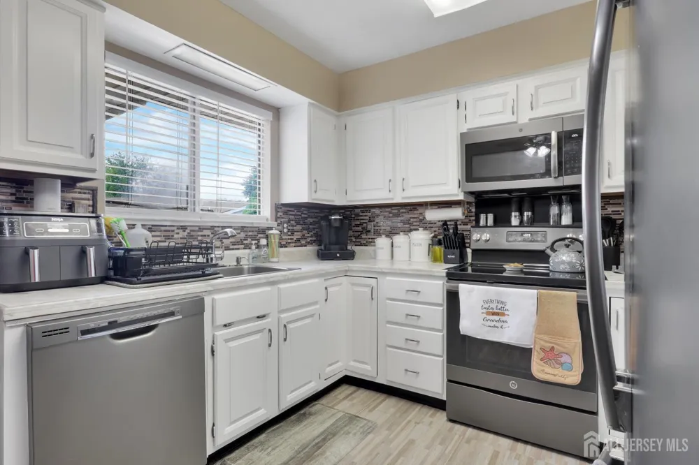 737-B Prospect Road Monroe, NJ 08831