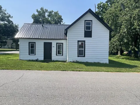 308 E John Street