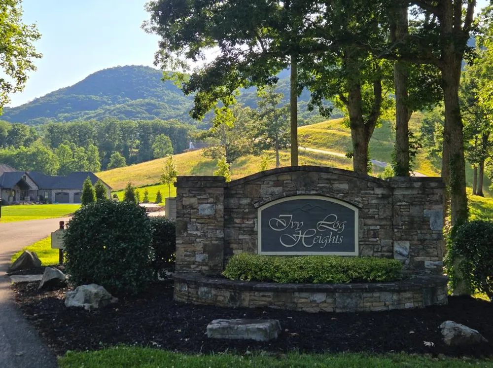 463 Ivy Log Heights Road Young Harris, GA 30582