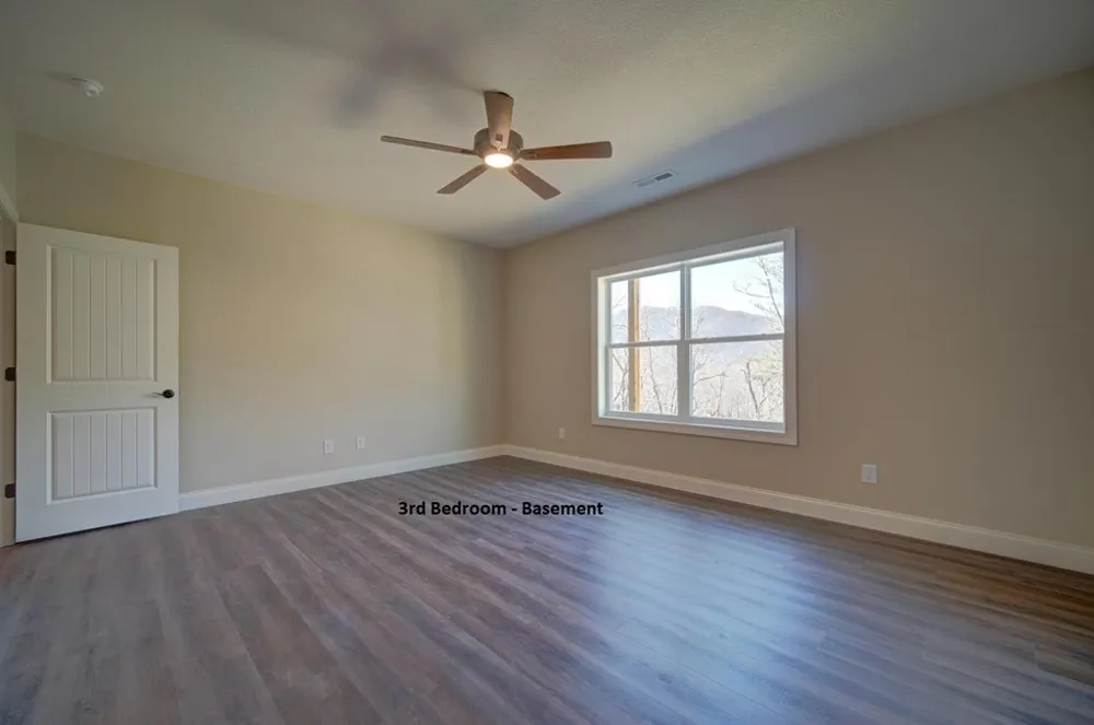 463 Ivy Log Heights Road Young Harris, GA 30582
