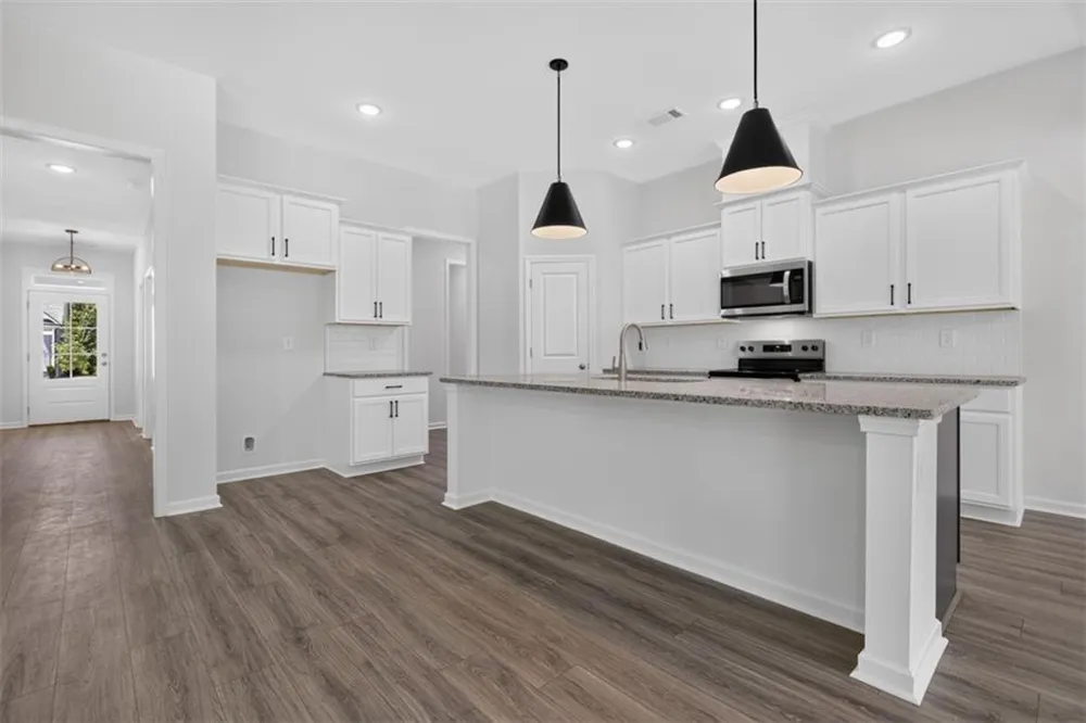 2022 Oconee Bluff Drive Athens, GA 30601