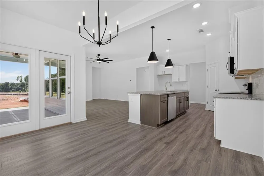 2022 Oconee Bluff Drive Athens, GA 30601