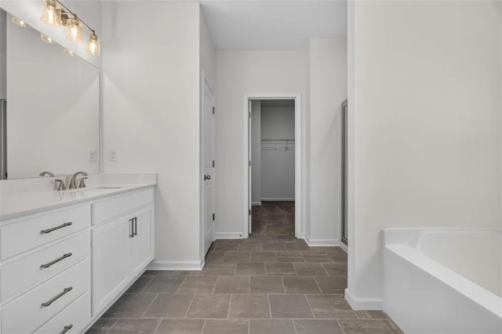 2022 Oconee Bluff Drive Athens, GA 30601