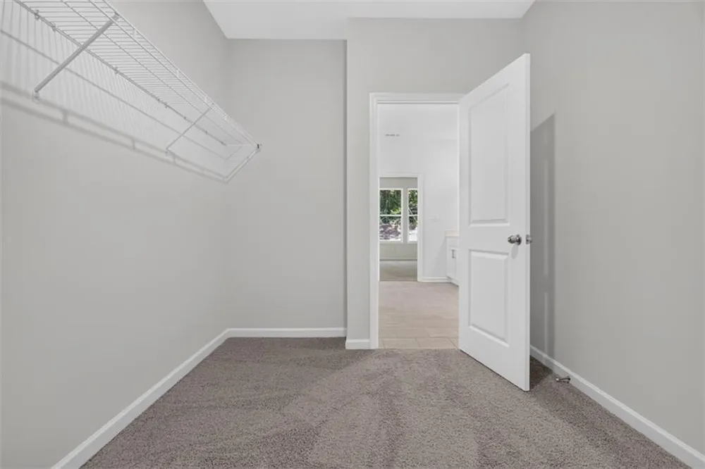 2022 Oconee Bluff Drive Athens, GA 30601