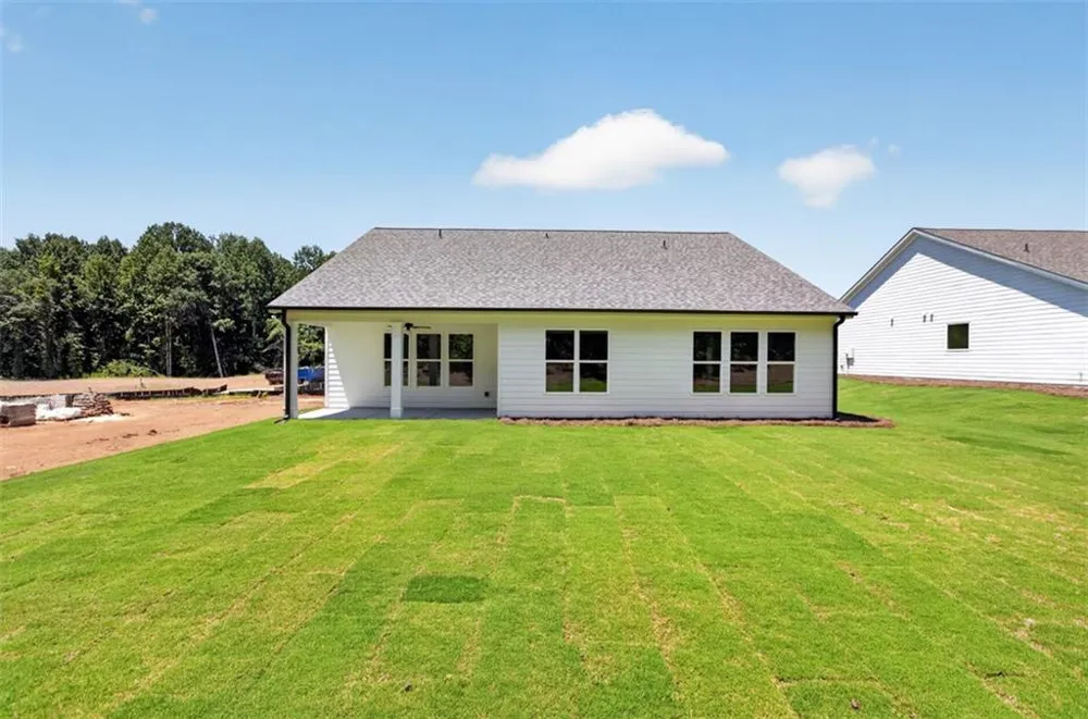 2022 Oconee Bluff Drive Athens, GA 30601