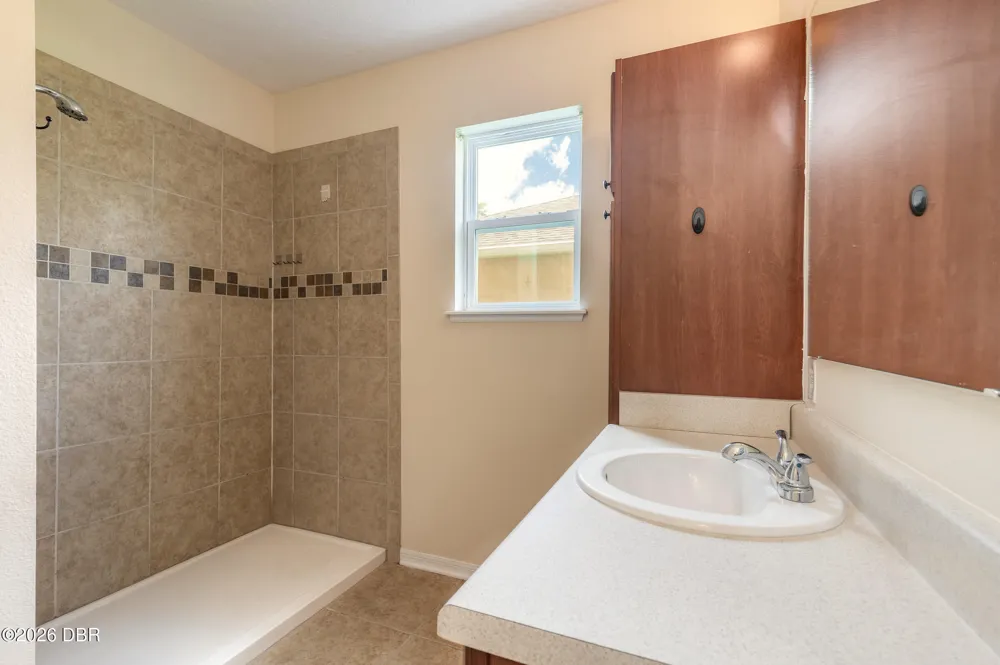 3938 Sunset Cove Drive Port Orange, FL 32129