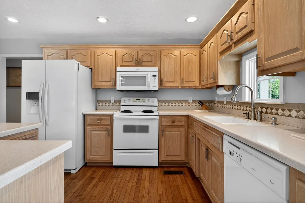 1038 Lakeside Dr Smithville, TN 37166