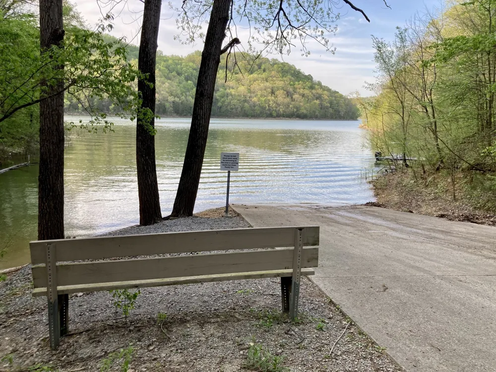 1038 Lakeside Dr Smithville, TN 37166