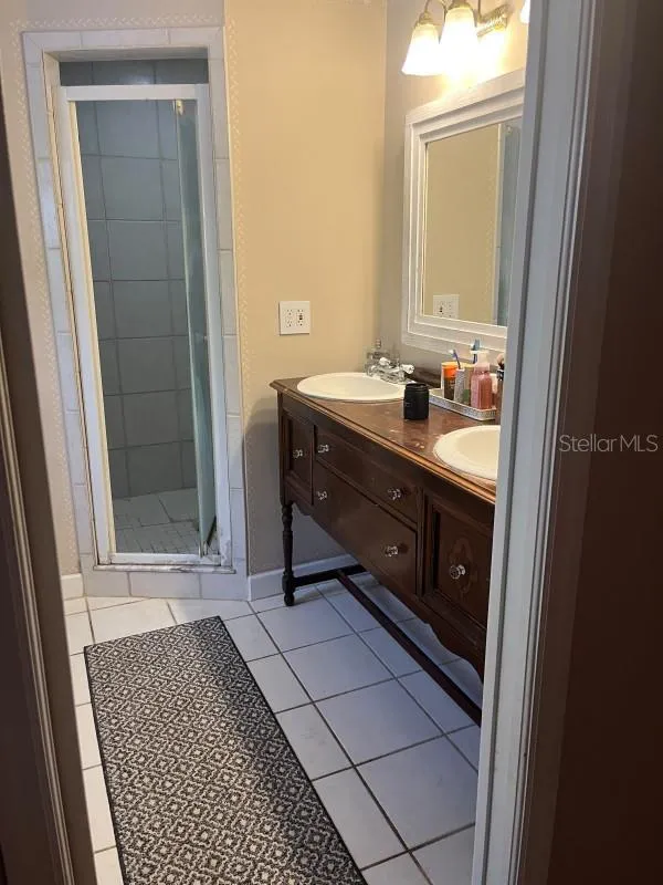 310 CLAYTON ROAD Auburndale, FL 33823