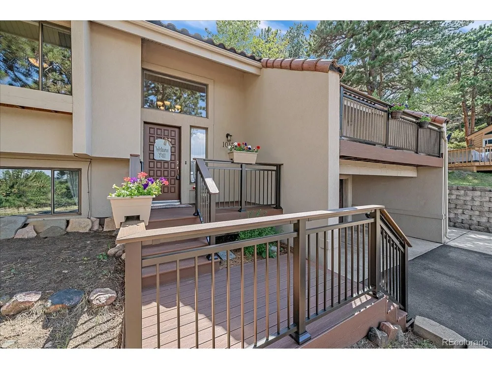 1013 Arrow Wood Drive Golden, CO 80401