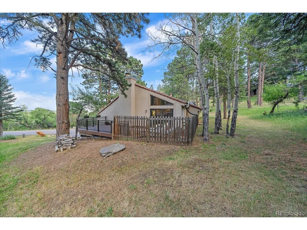 1013 Arrow Wood Drive Golden, CO 80401
