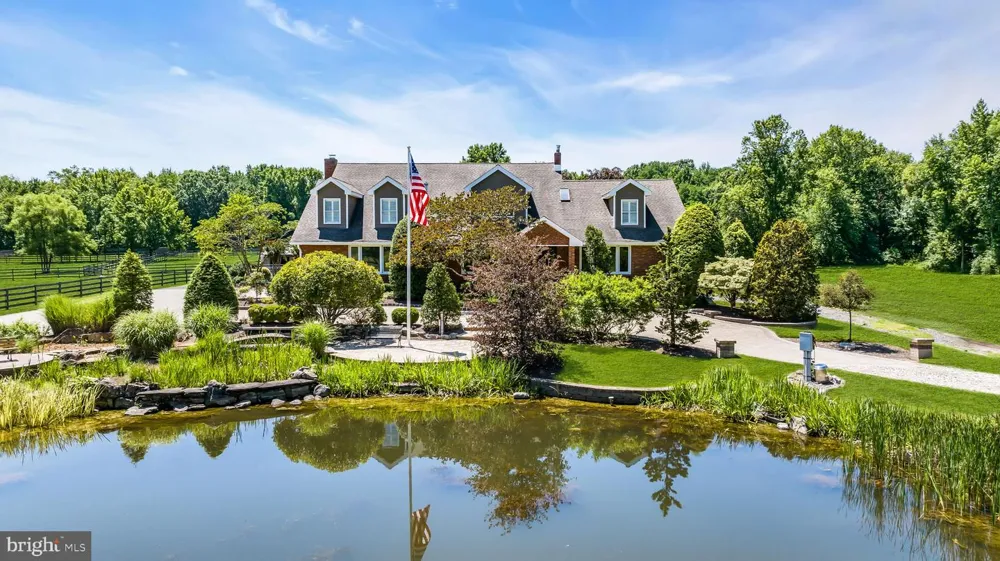 83 DAUM ROAD Manalapan, NJ 07726