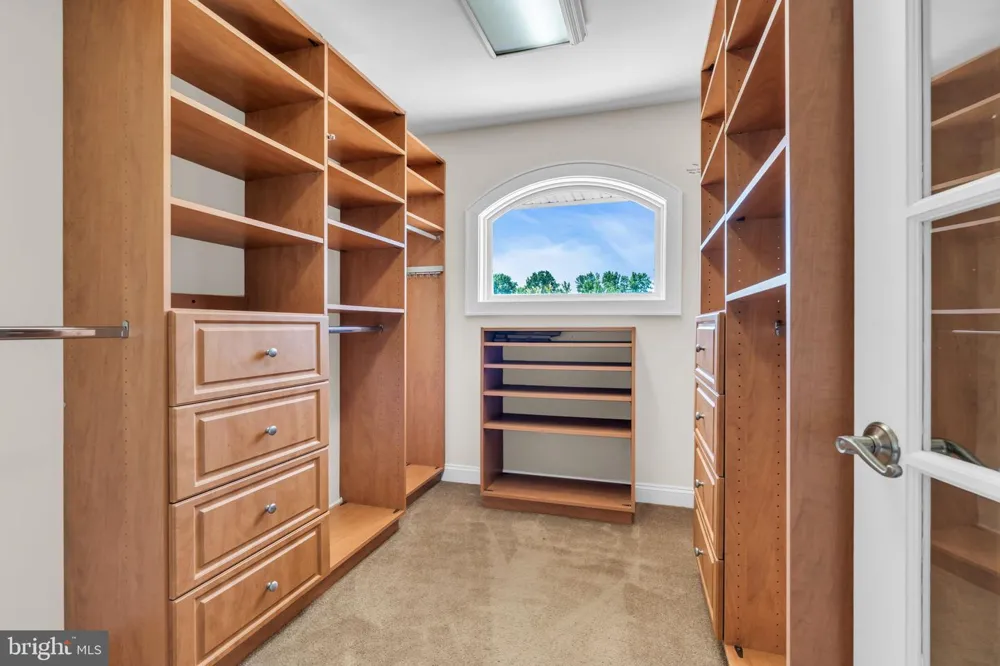 83 DAUM ROAD Manalapan, NJ 07726