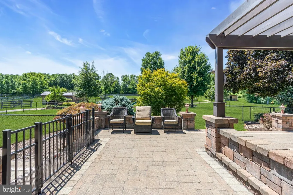 83 DAUM ROAD Manalapan, NJ 07726