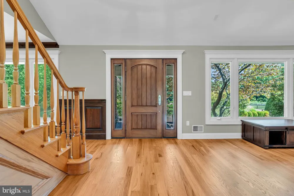 83 DAUM ROAD Manalapan, NJ 07726
