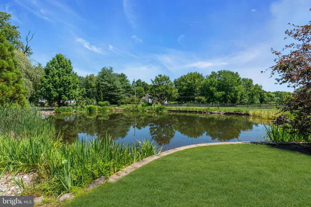 83 DAUM ROAD Manalapan, NJ 07726