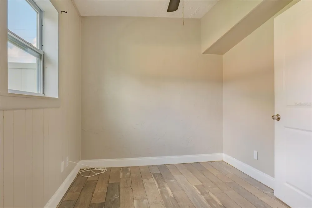 2553 18TH AVENUE St Petersburg, FL 33713