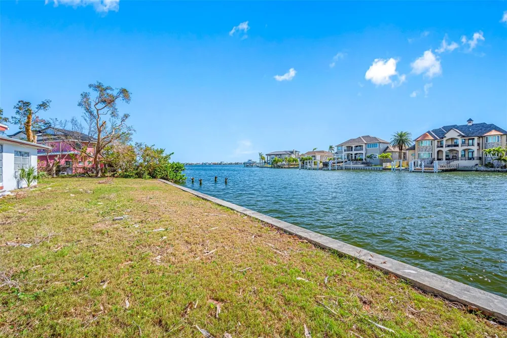 5412 PALI WAY St Pete Beach, FL 33706
