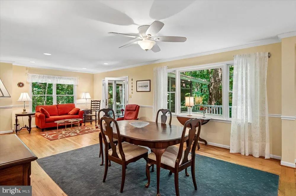 1070 FOXCROFT RUN Annapolis, MD 21401