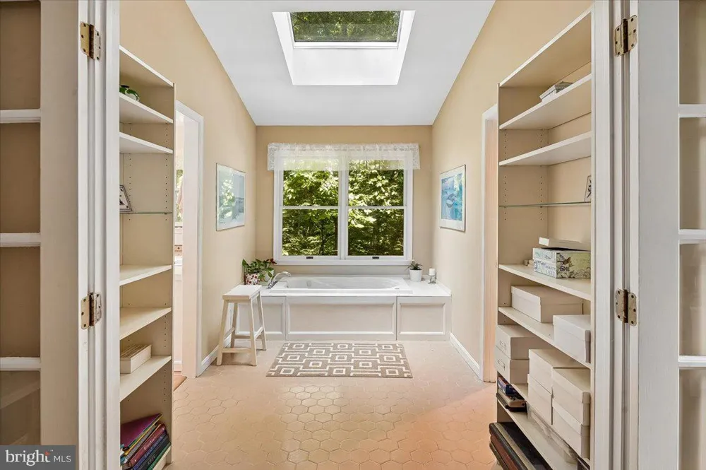 1070 FOXCROFT RUN Annapolis, MD 21401