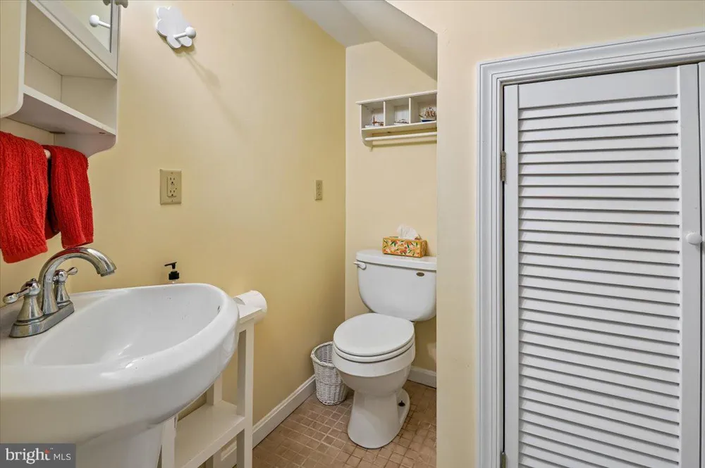 1070 FOXCROFT RUN Annapolis, MD 21401