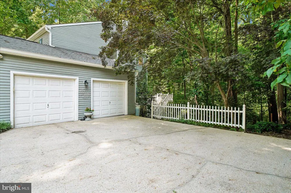 1070 FOXCROFT RUN Annapolis, MD 21401